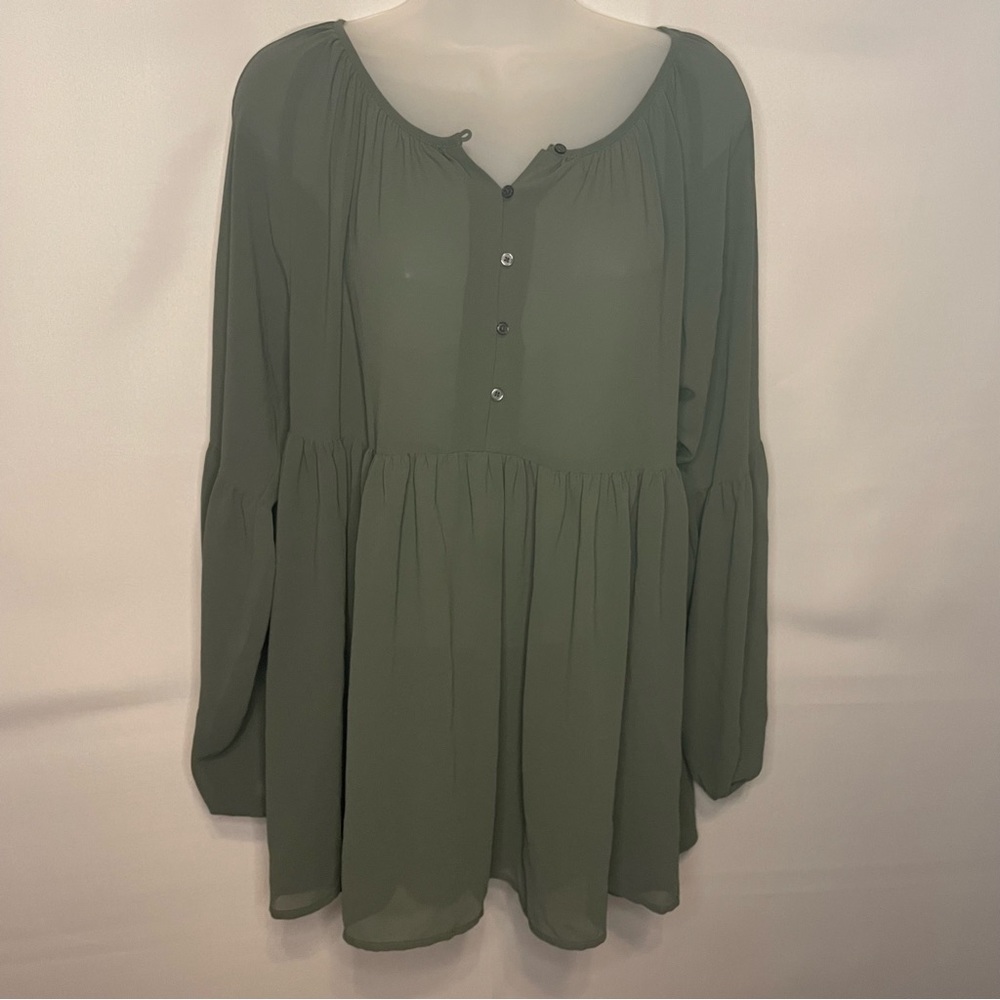 LOFT Women's Blouse Sheer Green Half Button-down Long Sleeves - Small